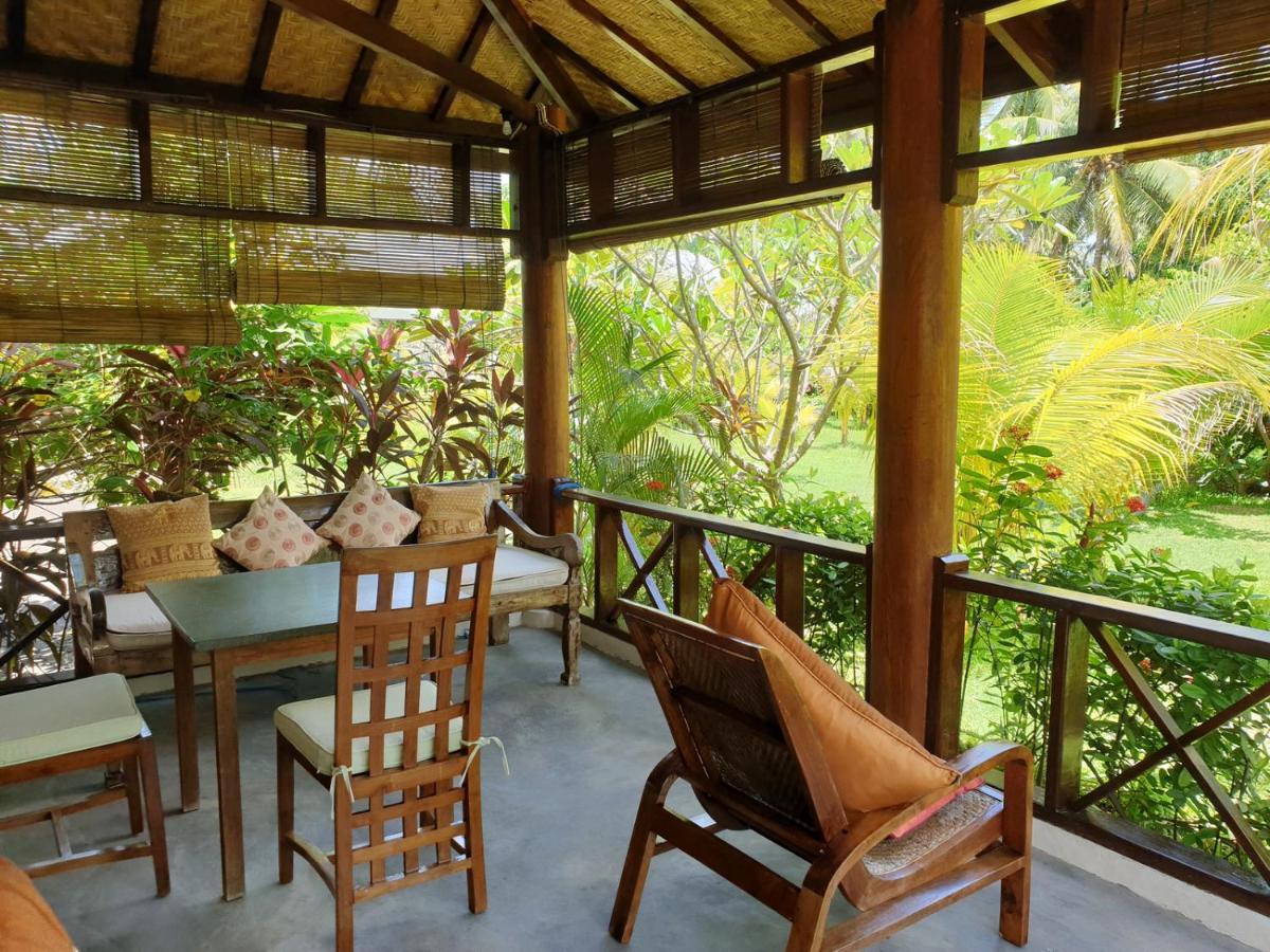 Waiara Village Guesthouse 마우메레 외부 사진